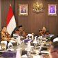 Penjabat Gubernur Aceh, Achmad Marzuki, Anggota DPR RI Fraksi Gerindra, TA Khalid saat melakukan pertemuan dengan Menteri KKP, Rabu, 23 Agustus 2023. (Foto: Humas BPPA)