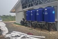 Kondisi Huntara yang rusak akibat angin kencang dan hujan deras di Pidie Jaya. Foto : Dok. BPBD Pidie Jaya.