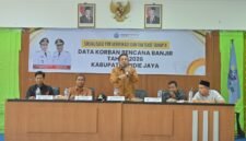 Bupati Pidie Jaya, Sibral Malasyi, pada sosialisasi verifikasi dan validasi tahap kedua II korban bencana, Rabu, 7 Mei 2026. Foto : Ist