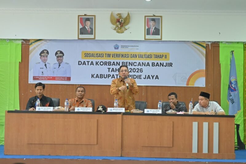 Bupati Pidie Jaya, Sibral Malasyi, pada sosialisasi verifikasi dan validasi tahap kedua II korban bencana, Rabu, 7 Mei 2026. Foto : Ist