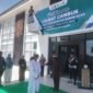 Kejaksaan Pidie Jaya mengeksekusi uqubat cambuk terdakwa jarimah maisir, Kamis, 4 Juni 2026, di halaman Kantor Kejaksaan setempat. Foto : Ist