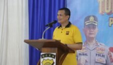 Kapolres Pidie Jaya, AKBP Ahmad Faisal Pasaribu, S.H., S.I.K., M.H, saat membuka turnamen Badminton Piala Kapolres Ke III di Gedung Tgk. Chik Pante Geulima, Gampong Manyang Cut, Kecamatan Meureudu, Kamis, 25 Juni 2026. Foto : Ist