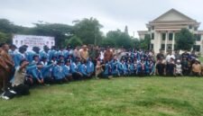 Foto bersama Taruna Siaga Bencana (Tagana) Muda Kecamatan Meruah Dua, Pidie Jaya. Foto : Ist